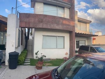 CLUB CUICACALLI, BELLA CASA MODERNISTA, EXCELENTE ESTADO