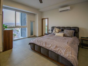 Departamento de entrega inmediata, Marina Vallarta, piso 8