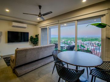 Departamento de entrega inmediata, Marina Vallarta, piso 8