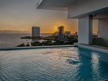 Departamento de entrega inmediata, Marina Vallarta, piso 8