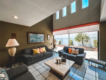 CASA EN VENTA EN ZONA CAMINO REAL Y ZAVALETA.