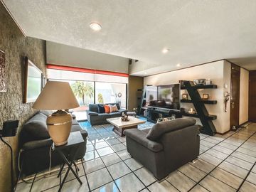 CASA EN VENTA EN ZONA CAMINO REAL Y ZAVALETA.