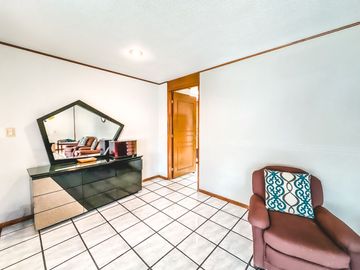 CASA EN VENTA EN ZONA CAMINO REAL Y ZAVALETA.