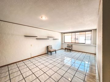 CASA EN VENTA EN ZONA CAMINO REAL Y ZAVALETA.