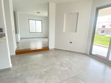 PREVENTA DE CASAS EN CONDOMINIO CON RECÁMARA EN PLANTA BAJA EN LA HERRADURA, AHUATEPEC