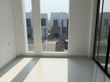 La Aurora, Vendo Hermosa Casa 3 habitaciones