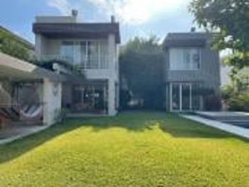VENDO - Laguna Club-vista al lago, 4 dormitorios, salas, terraza, piscina, Jacuzzi.