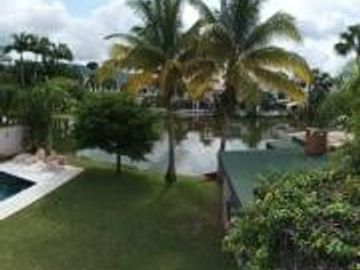 VENDO - Laguna Club-vista al lago, 4 dormitorios, salas, terraza, piscina, Jacuzzi.