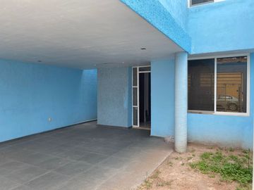 Casa en Venta en Guadalupe, Zac. En Privada La Esmeralda