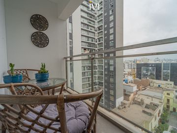 DEPA CON COCHERA Y DEPOSITO EN Av. JOSÉ PARDO 510 MIRAFLORES