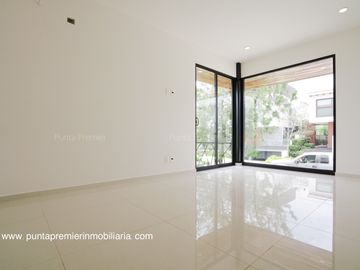 Residencia de Lujo en Venta en Puerta Las Lomas Zapopan Puerta de Hierro Andares