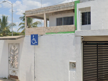 VENTA DE CASA EN COL. PASEOS DE OPICHEN, MERIDA (RECUPERACION BANCARIA)