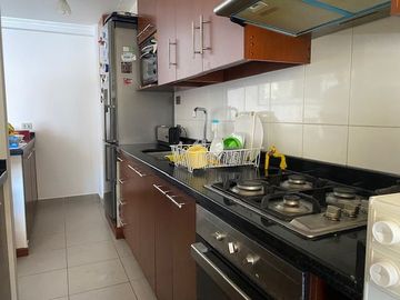 SE VENDE DEPARTAMENTO EN EDIF. ALTOS DE HUAYQUIQUE