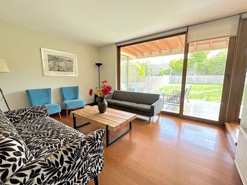 Condominio Chamisero, Cercano Alianza Francesa