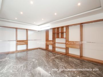 Ayamonte Club de Golf de Lujo en Venta Amueblada con Alberca Zapopan Puerta de