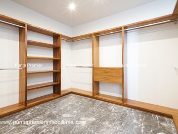 Ayamonte Club de Golf de Lujo en Venta Amueblada con Alberca Zapopan Puerta de
