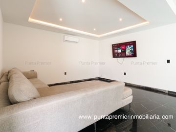 Ayamonte Club de Golf de Lujo en Venta Amueblada con Alberca Zapopan Puerta de