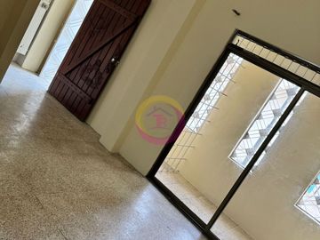 VENDO CASA SAUCES VI (NORTE DE GUAYAQUIL)