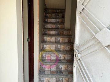 VENDO CASA SAUCES VI (NORTE DE GUAYAQUIL)