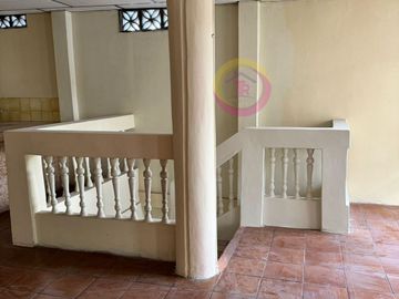 VENDO CASA SAUCES VI (NORTE DE GUAYAQUIL)