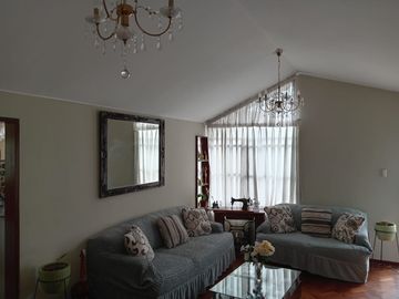 Vendo Duplex 2do y 3er Piso - Urb. Maranga San Miguel
