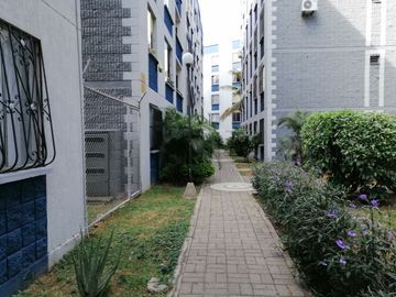 VENDO APARTAMENTO UNIDAD RESIDENCIAL KUMANDAY