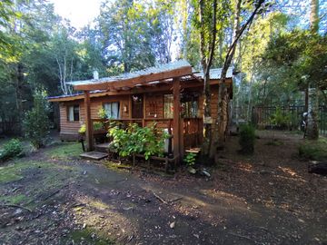 Hermosa Parcela con 4 cabañas, Caburgua, Pucon