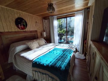 Hermosa Parcela con 4 cabañas, Caburgua, Pucon