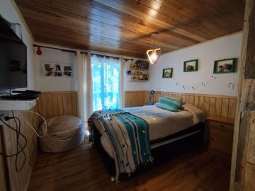 Hermosa Parcela con 4 cabañas, Caburgua, Pucon