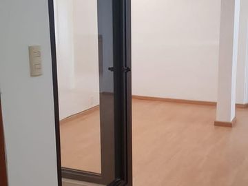 Excelente casa uso mixto. Ideal inversionistas!!!!!!!!