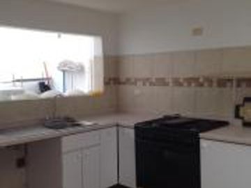 Excelente casa uso mixto. Ideal inversionistas!!!!!!!!