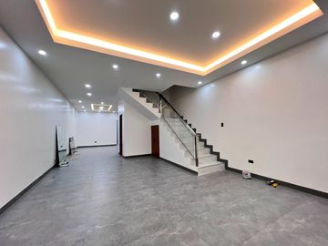 Brand New Modern Townhouse for sale along Marcos Alvarez Rd. Las Piñas City