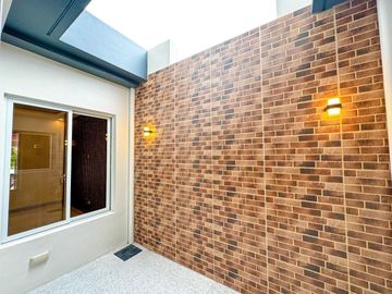 Brand New Modern Duplex for sale in BF Resorts Village Las Piñas City