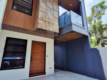 3 Bedroom Townhouse for Sale in Vermont Park, Antipolo City