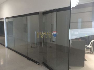 For Sale : Ground Floor Commercial Office Space in Taft Avenue