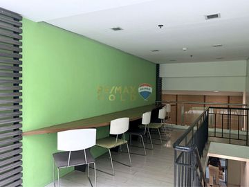 For Sale : Ground Floor Commercial Office Space in Taft Avenue