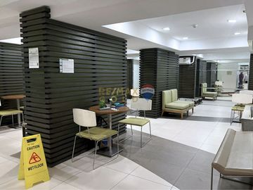 For Sale : Ground Floor Commercial Office Space in Taft Avenue