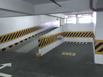 For Sale : Ground Floor Commercial Office Space in Taft Avenue