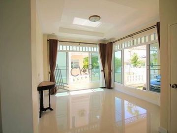 Single house for sale, Villa Lanna Mountain Ville, near tourist attractions in the city of Chiang Mai.