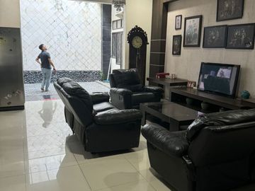 Rumah di Koala Regency Hadap selatan