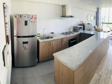 🏡 En Venta: Hermoso Departamento Dúplex en San Isidro 🌇