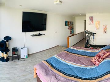🏡 En Venta: Hermoso Departamento Dúplex en San Isidro 🌇