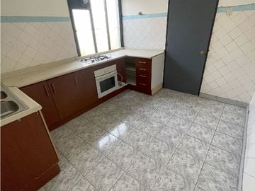 Sólida Casa Para Uso Residencial O Comercial