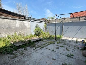 Sólida Casa Para Uso Residencial O Comercial