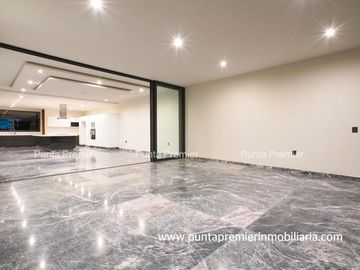 Casa En Ayamonte Club De Golf En Venta Nueva De Lujo Zapopan