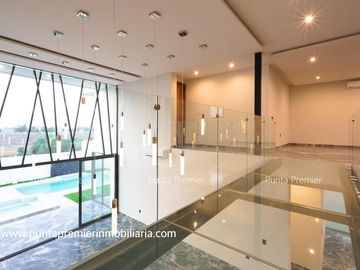 Casa En Ayamonte Club De Golf En Venta Nueva De Lujo Zapopan