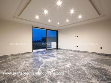 Casa En Ayamonte Club De Golf En Venta Nueva De Lujo Zapopan