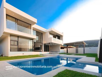 Casa En Ayamonte Club De Golf En Venta Nueva De Lujo Zapopan