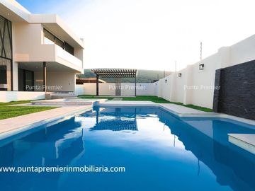 Casa En Ayamonte Club De Golf En Venta Nueva De Lujo Zapopan