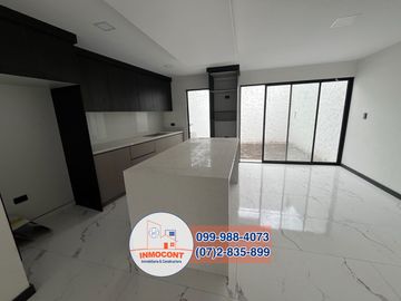 CASA INDEPENDIENTE DE VENTA CON CREDITO VIP, Sector Río Amarillo C1410